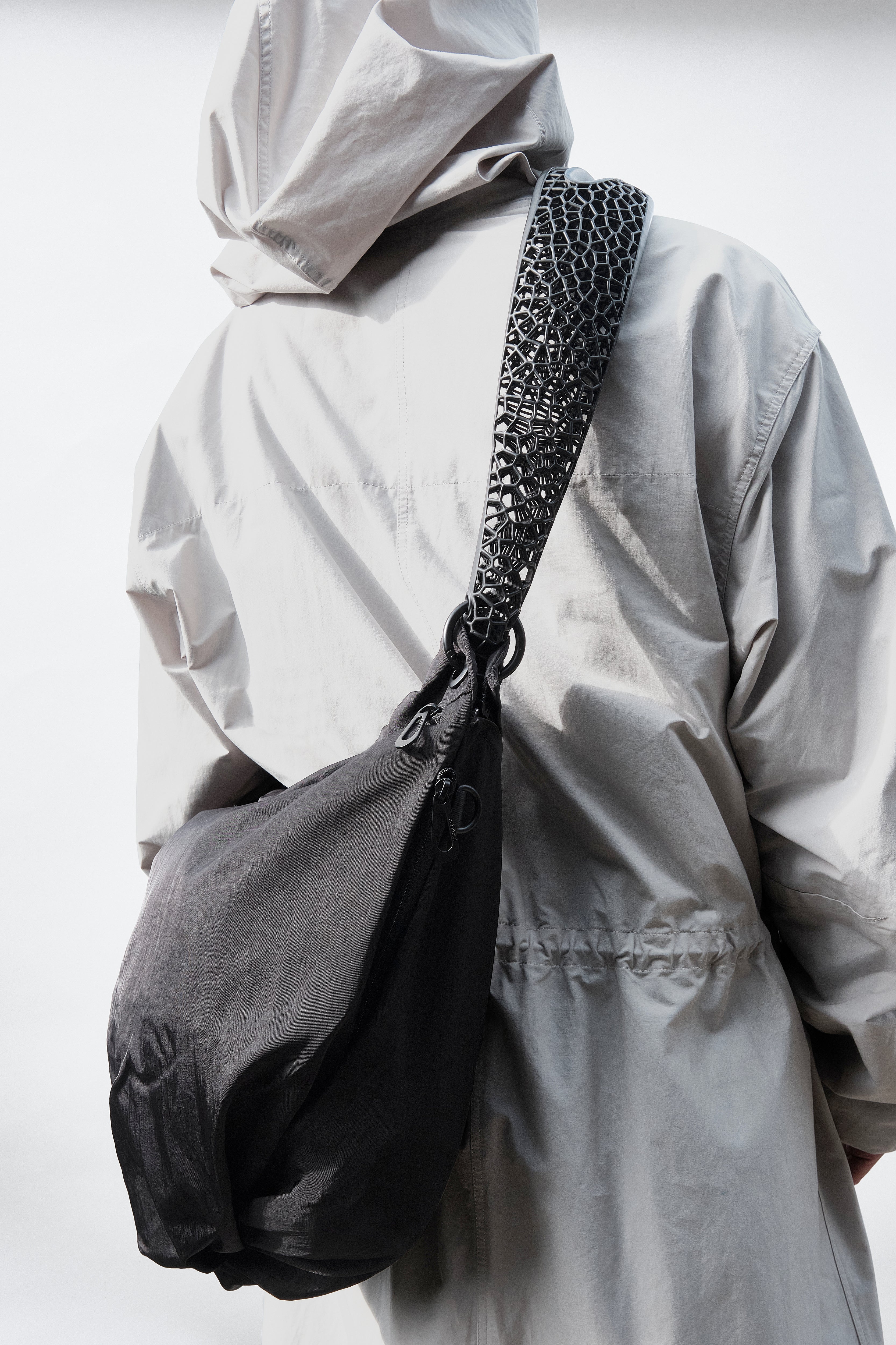 NEBULA SLING BAG